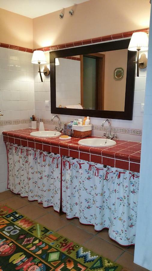 Вилла A Casa Do Buxo Ногейра-де-Рамуин Экстерьер фото