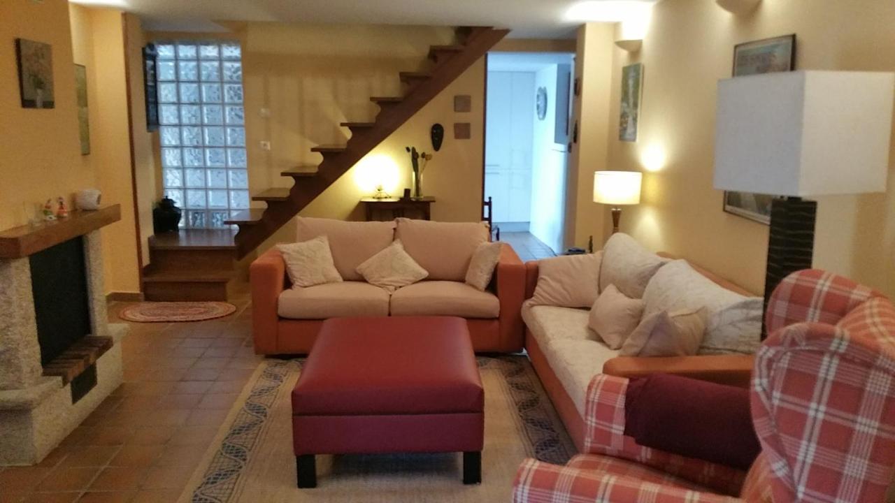 Вилла A Casa Do Buxo Ногейра-де-Рамуин Экстерьер фото
